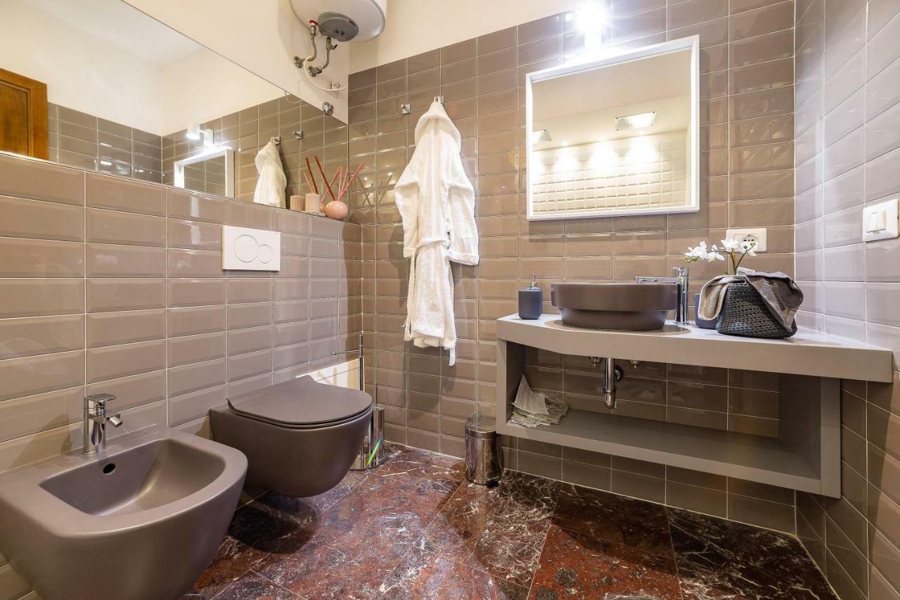 Lombardia40 Luxury Suites Rom Exteriör bild